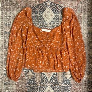 ASTR the Label Orange Floral Puff Sleeve Top